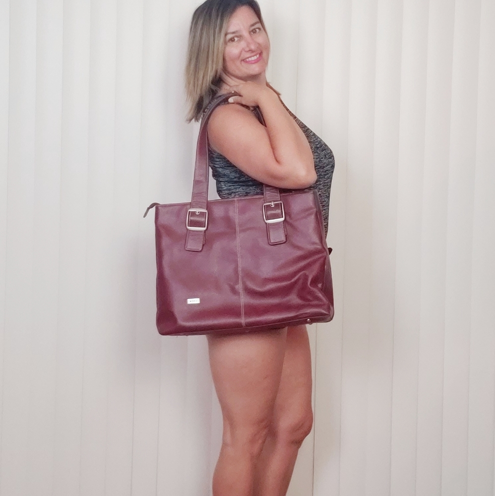 SOLO Burgundy Leather Laptop Bag